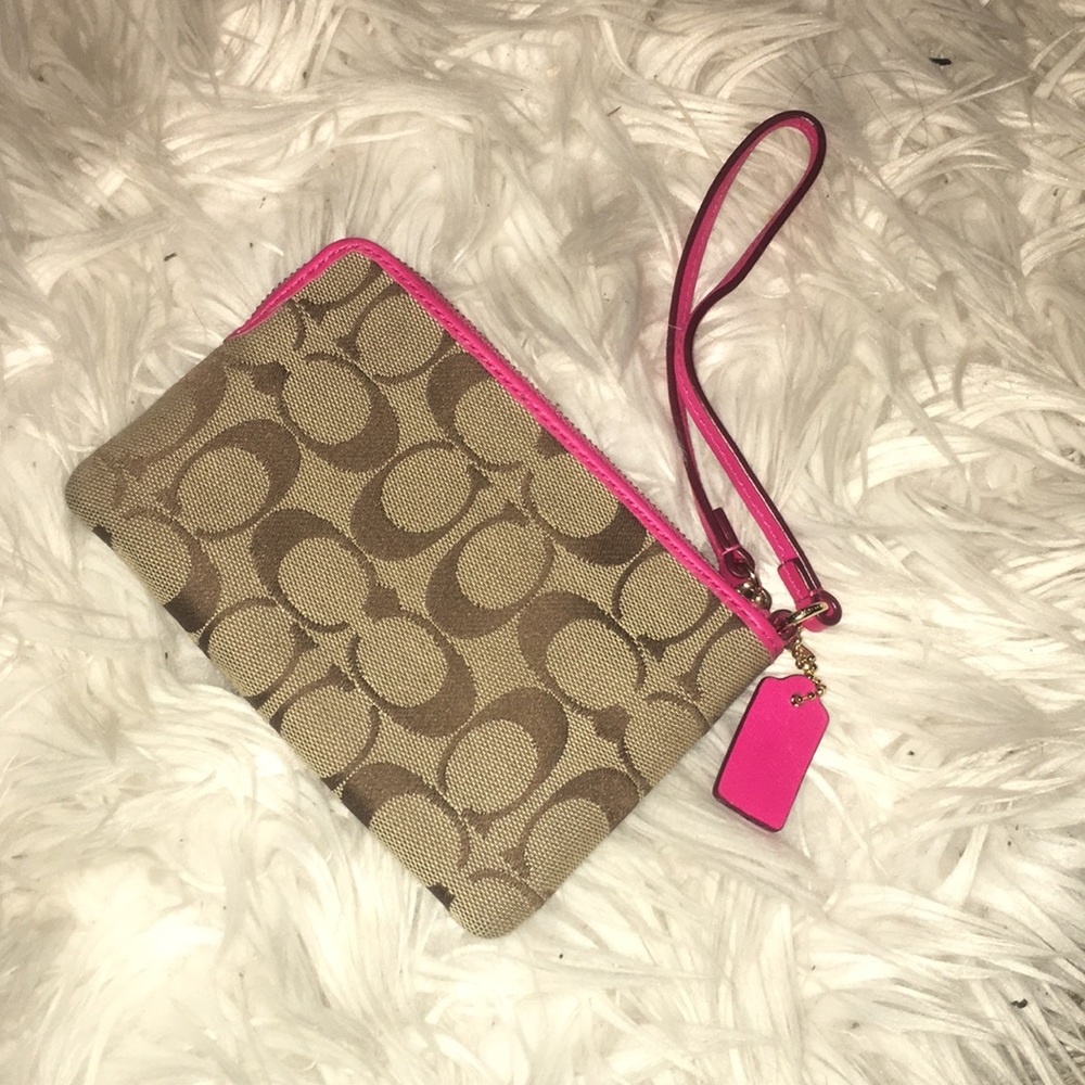 Wristlet - Picture 2 of 3